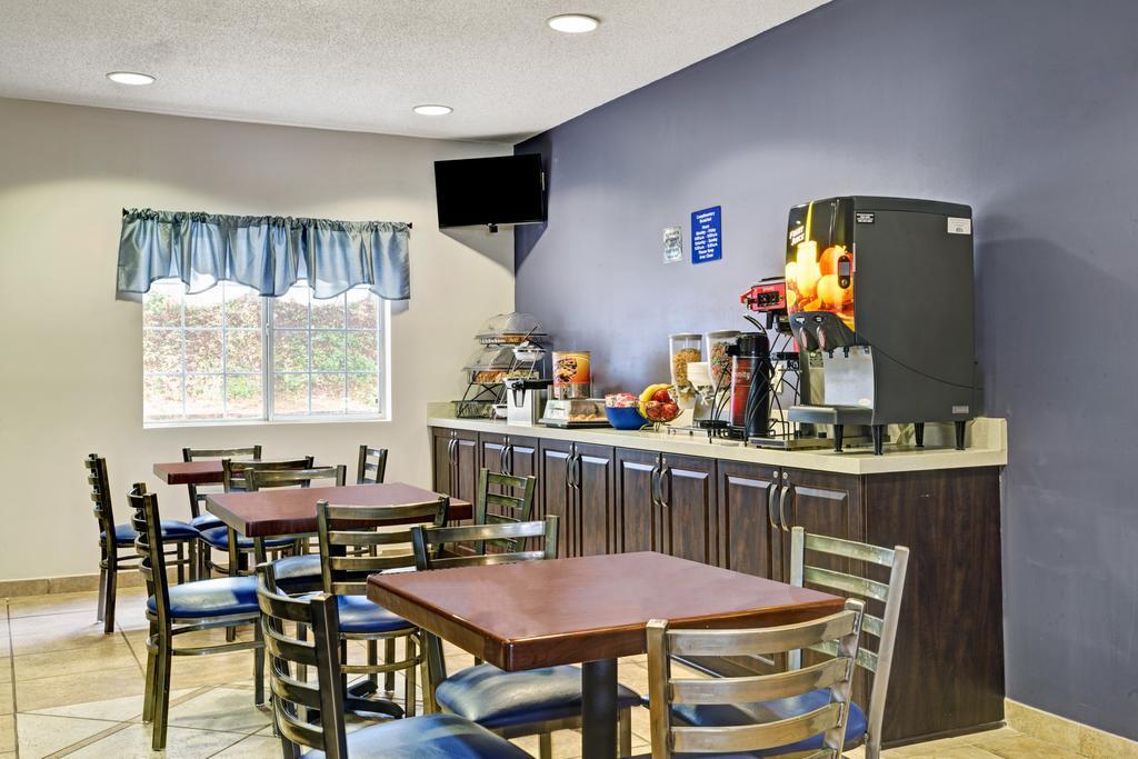 Stay Express Inn And Suites Atlanta Union City Exteriör bild