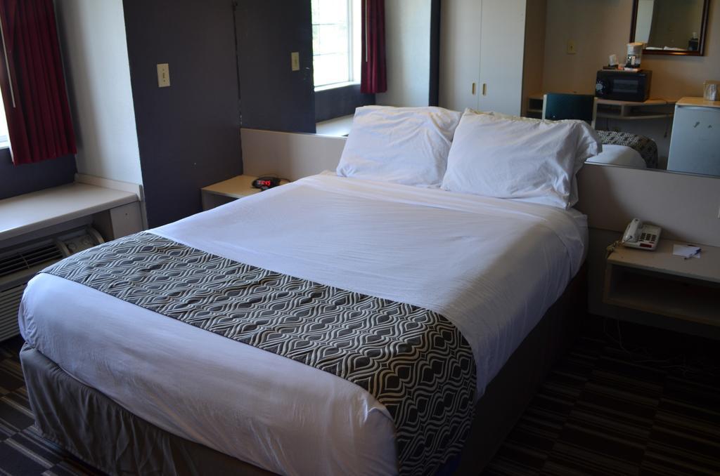 Stay Express Inn And Suites Atlanta Union City Exteriör bild