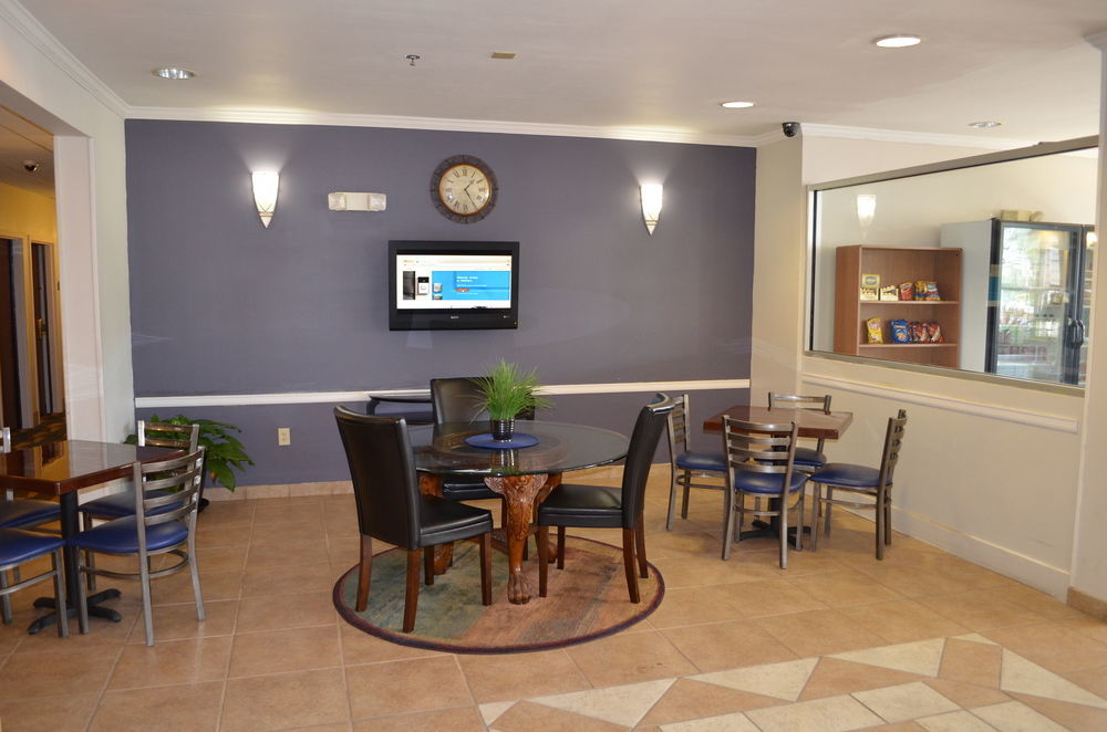 Stay Express Inn And Suites Atlanta Union City Exteriör bild